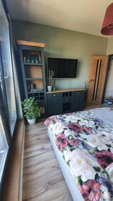 Apartment In City Center Przemyśl Exteriör bild